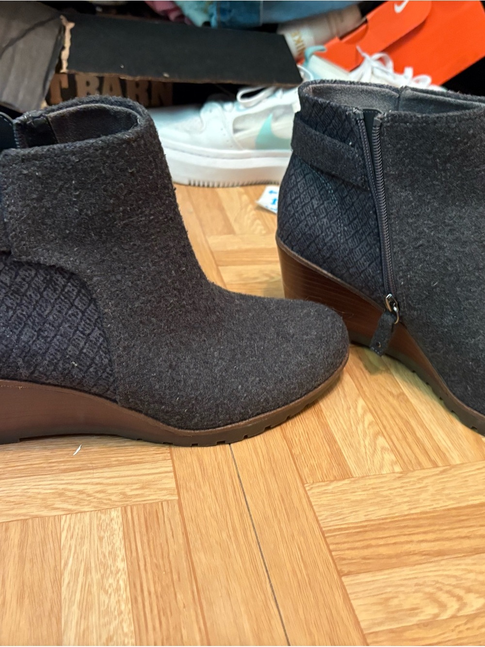 Dr. Scholl's Charcoal Gray Wedge Ankle Booties with Side Zip